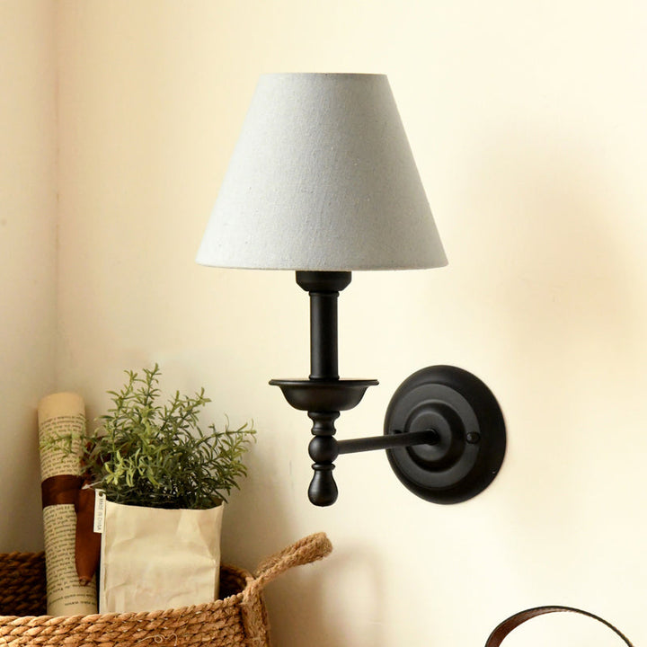 1 Leichte Metall-Wandlampe Traditionell Grau-Blau/Weiße Stoffkonus-Schirm Schlafzimmer Wandleuchte | Karnz