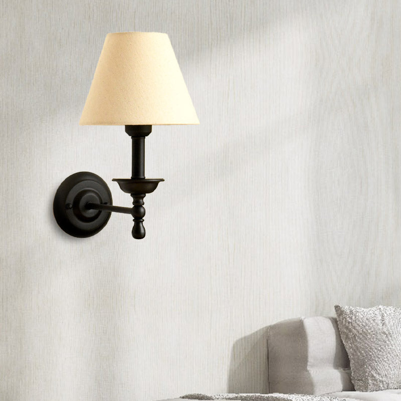1 Leichte Metall-Wandlampe Traditionell Grau-Blau/Weiße Stoffkonus-Schirm Schlafzimmer Wandleuchte | Karnz