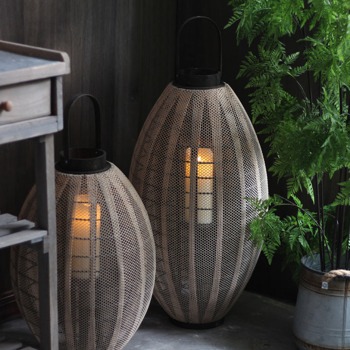 Elegante Stehlampe im zeitgenössischen Stil Karnz