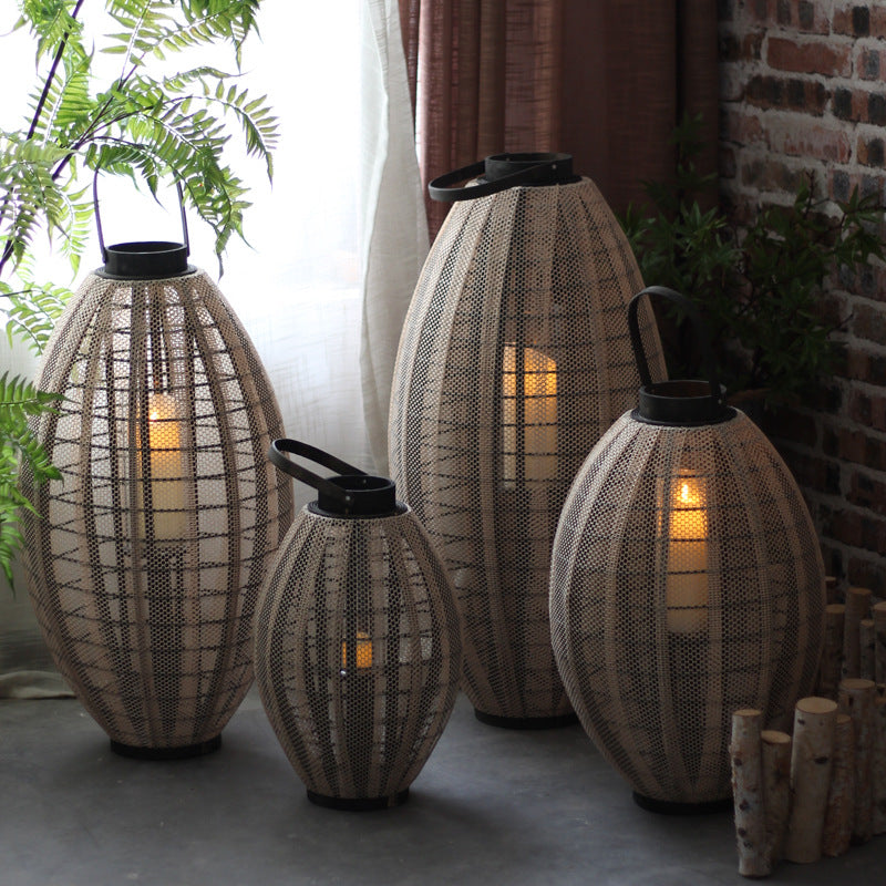 Elegante Stehlampe im zeitgenössischen Stil Karnz