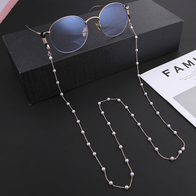 Eleganter Perlenketten-Brillenhalter Karnz