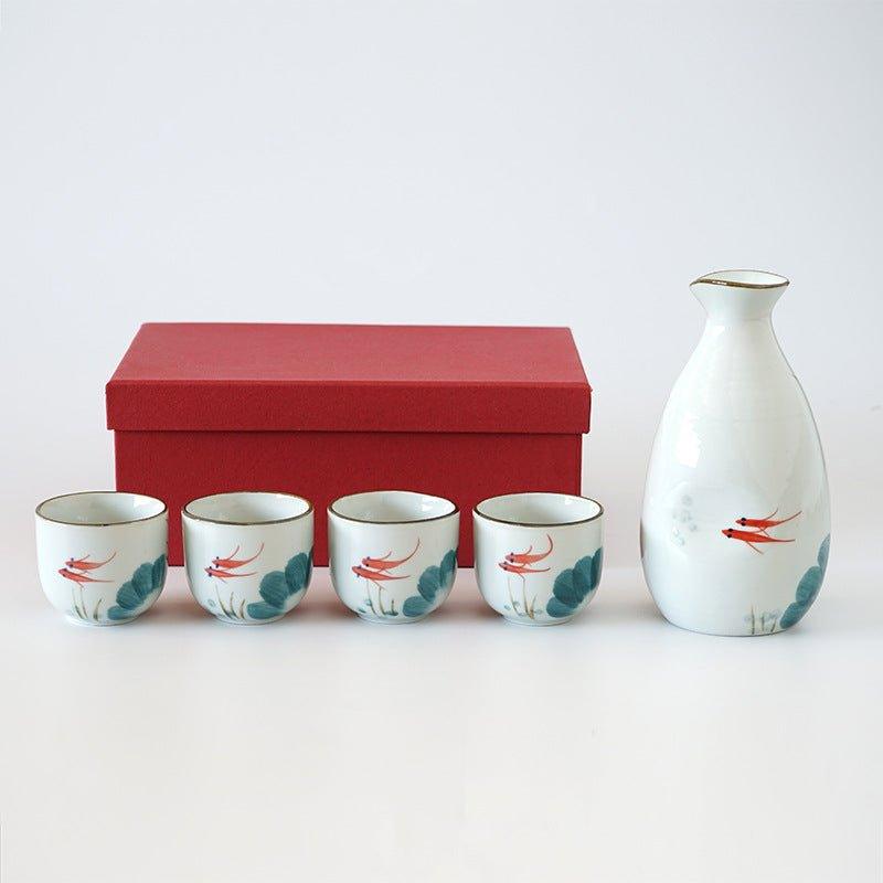 Japanische handgefertigte Goldfisch Keramik Sake Set | Karnz