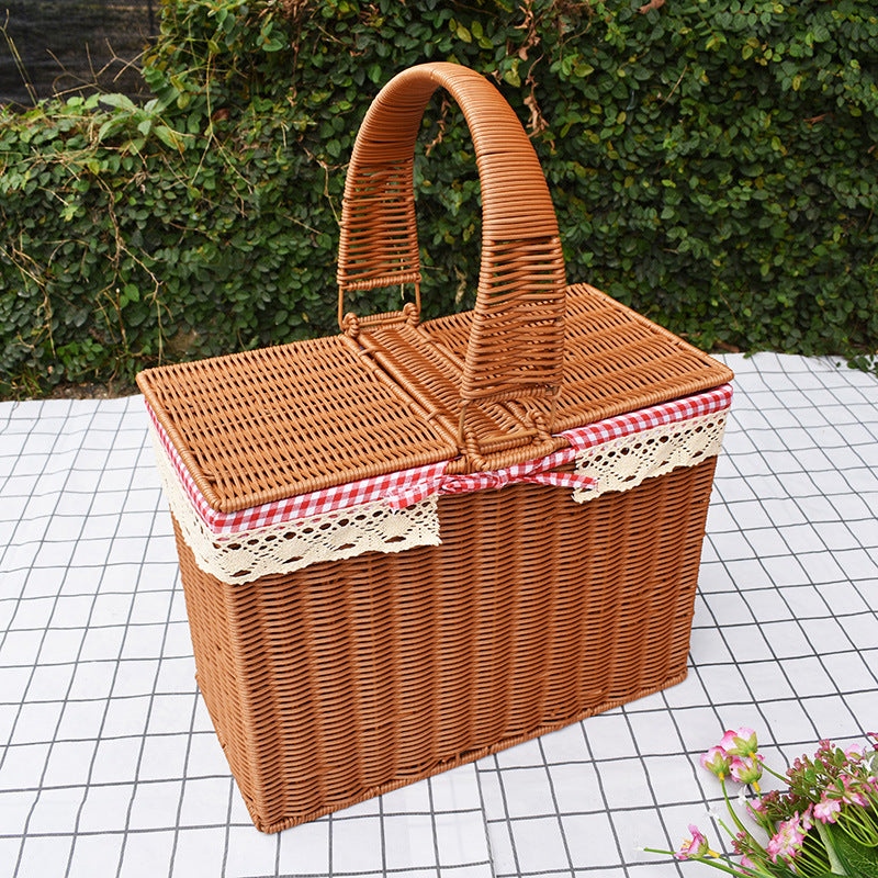 Handgefertigter Rattan-Picknickkorb mit Deckel Karnz