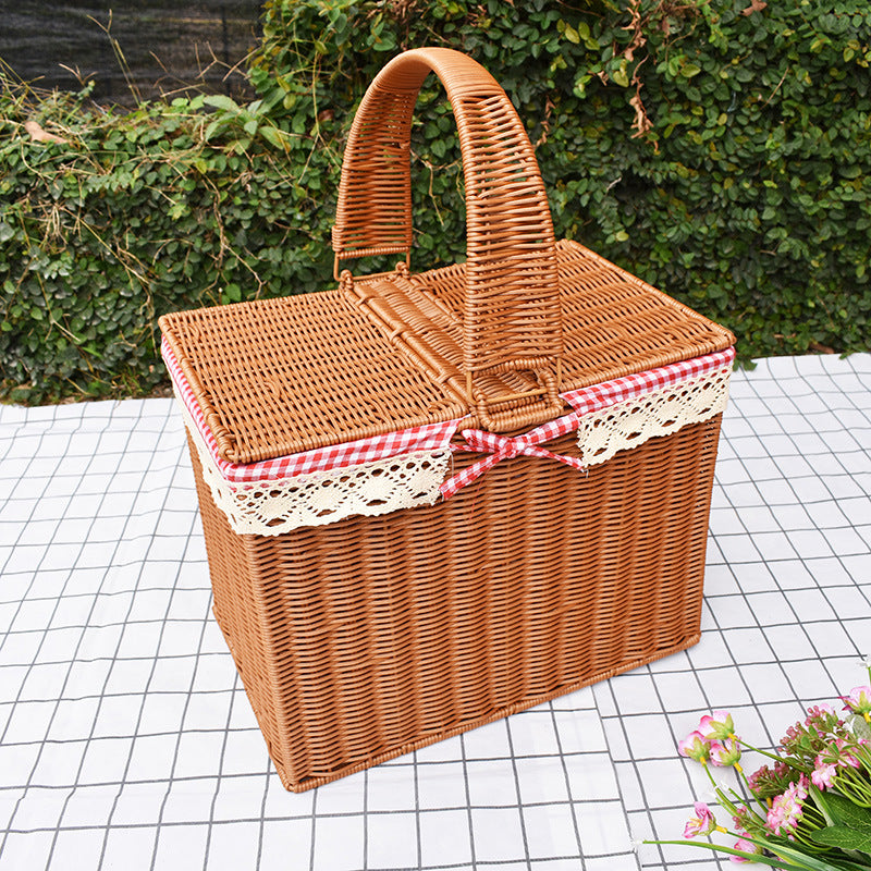 Handgefertigter Rattan-Picknickkorb mit Deckel Karnz