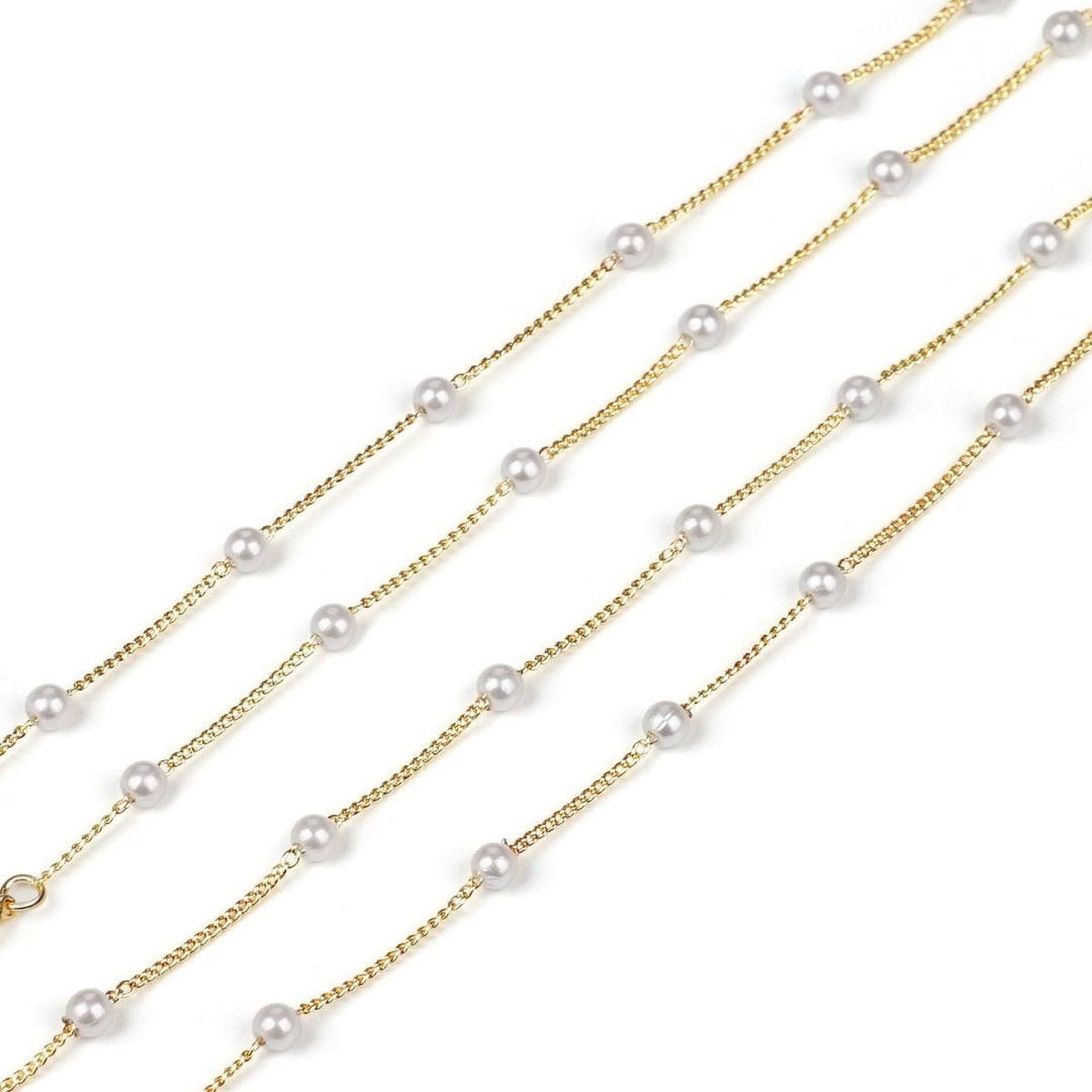 Elegante Brillenhalterkette mit Perlen und Edelstahl-Details Karnz