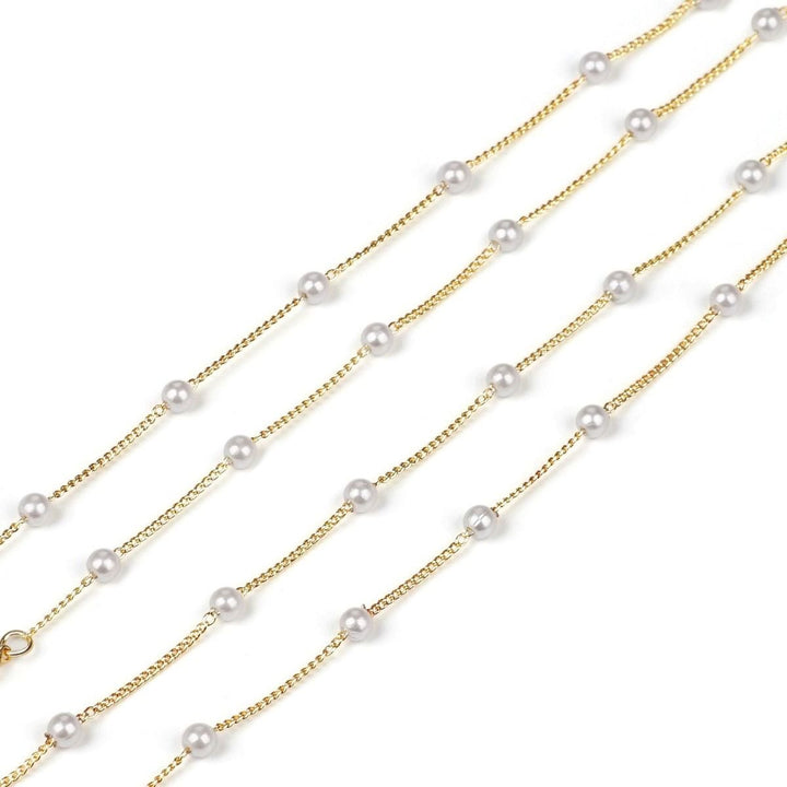 Elegante Brillenhalterkette mit Perlen und Edelstahl-Details Karnz
