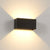 Moderne, wasserdichte, rechteckige LED-Wandleuchte für den Außenbereich mit nach oben und unten gerichteter Beleuchtung.