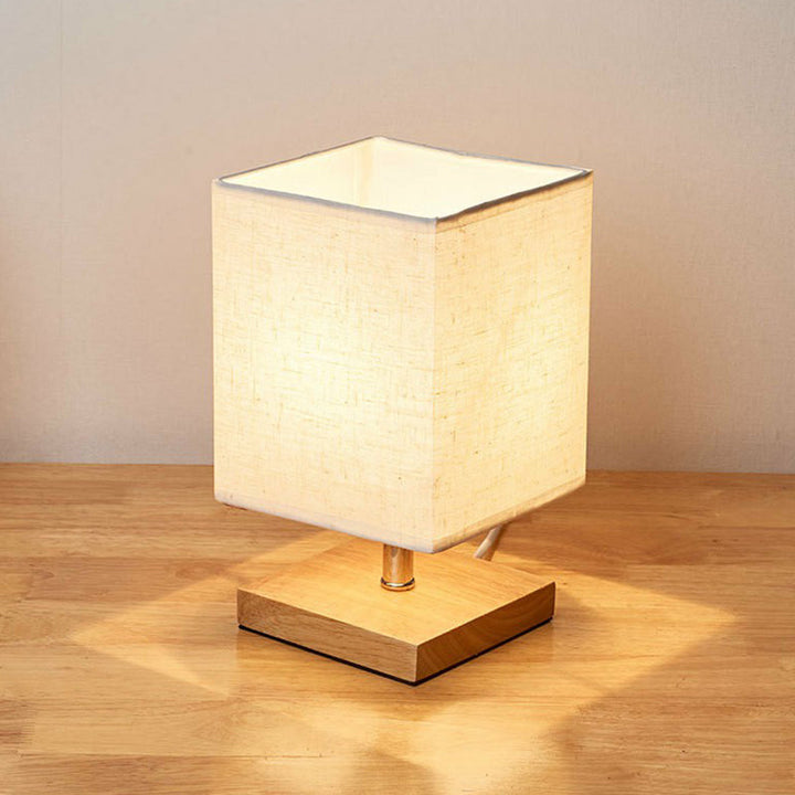 Stilvolle Minimalistische Tischlampe - LinenWood | Karnz