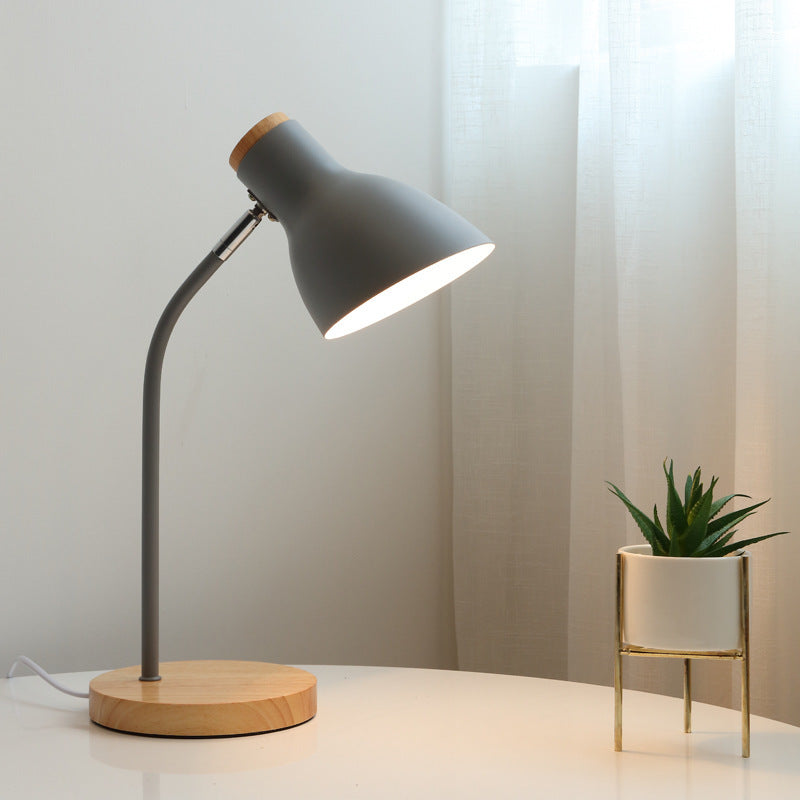 Fröhliche Macaron Tischlampe für das Kinderzimmer – LED Nachtischlampe mit verspieltem Design und strapazierfähigen Materialien | Karnz