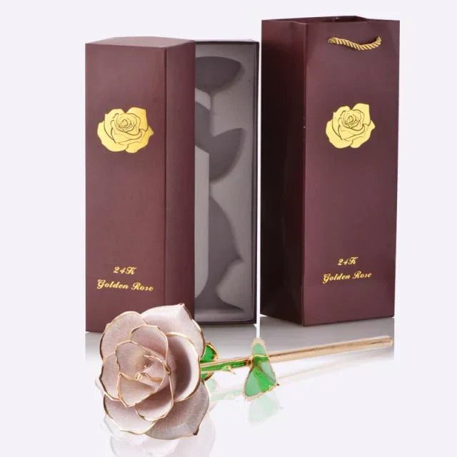 Ewige Rose, getaucht in 24 Karat Gold