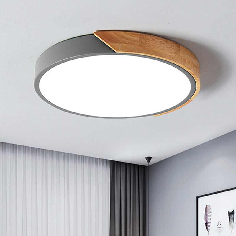 Moderne LED-Deckenleuchte fürs Schlafzimmer – Energiesparende Einbauleuchte aus Acryl und Metall, verschiedene Farben