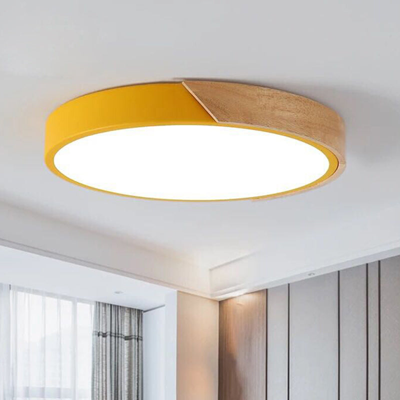 Moderne LED-Deckenleuchte fürs Schlafzimmer – Energiesparende Einbauleuchte aus Acryl und Metall, verschiedene Farben