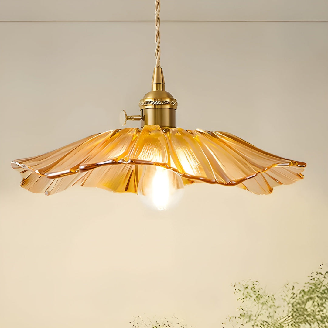 Hängeleuchte mit floralem Motiv – Warmes Licht & stilvolles Design | Für Ihr Zuhause | Karnz