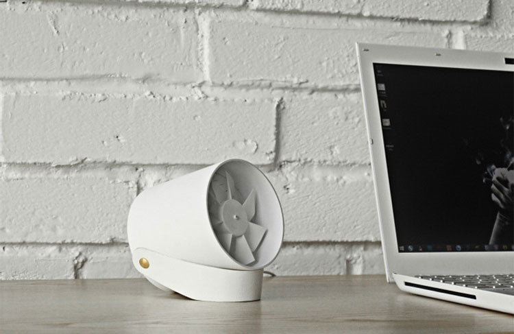 Flüsterleiser USB Betriebene Tragbarer Ventilator - Berühren Sie, um die sanfte Brise zu genießen | Karnz