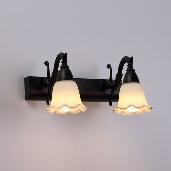 2 Lichter Badezimmerleuchte Amerikanische wasserdichte Lampe über Spiegel in weißem Glasschirm | Karnz
