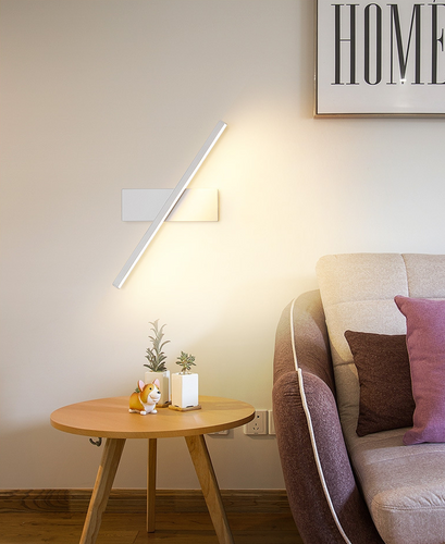 Reguläre moderne Wandleuchte LED Metall Nachttischlampen mit drehbarem Kopf | Karnz