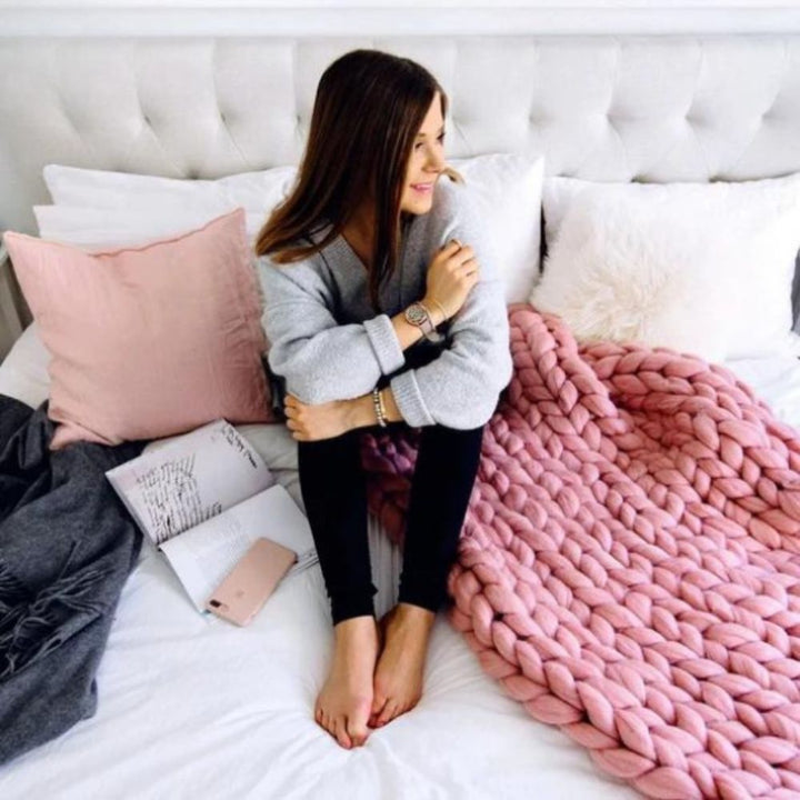 Strickdecke Schaffen Sie Wärme und Komfort | Karnz