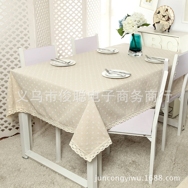 Elegante bestickte Spitzen-Tischdecke