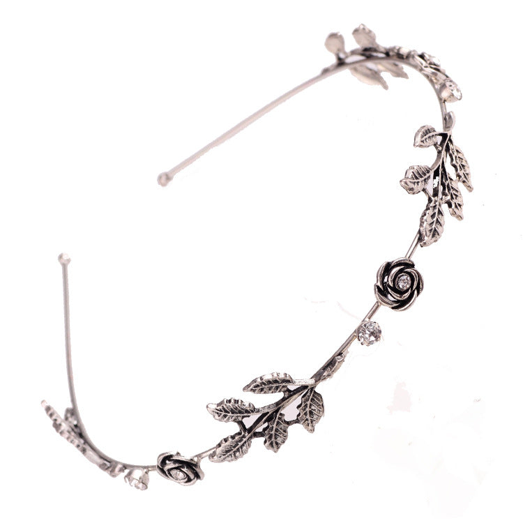 Damen Elegante Haarband mit luxuriösen Blattdesign Karnz