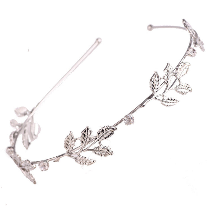 Damen Elegante Haarband mit luxuriösen Blattdesign Karnz