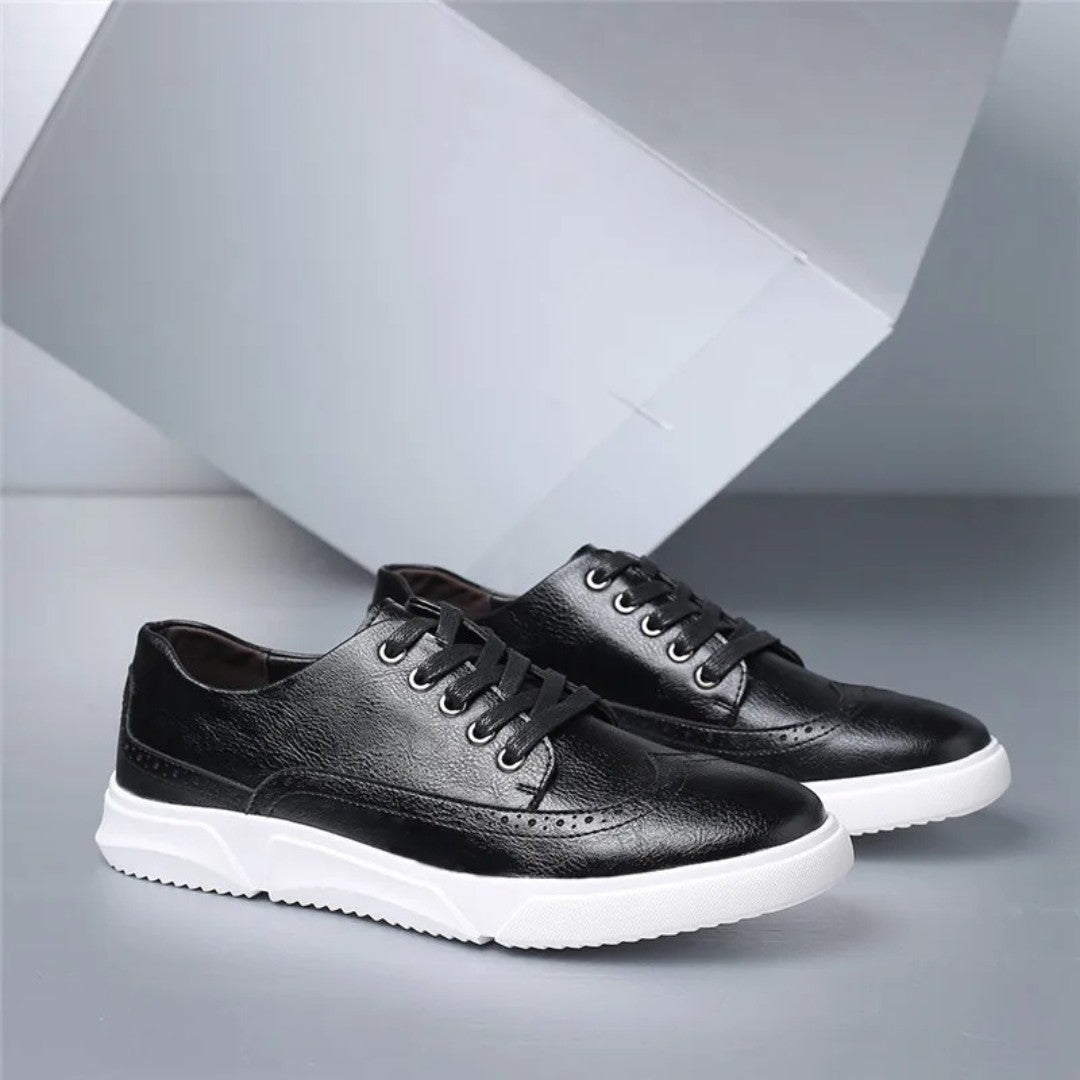 Leder Brogue Sneaker mit Gummisohle