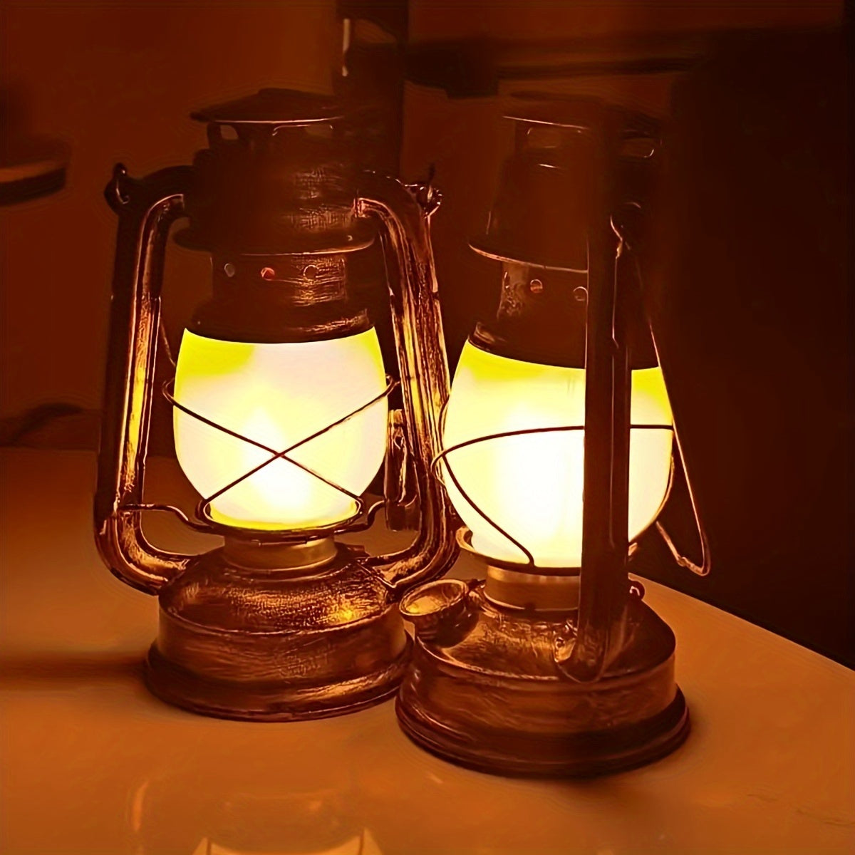 RetroGlow Laterne – Vintage LED Laterne mit Flammenlichteffekt | Karnz