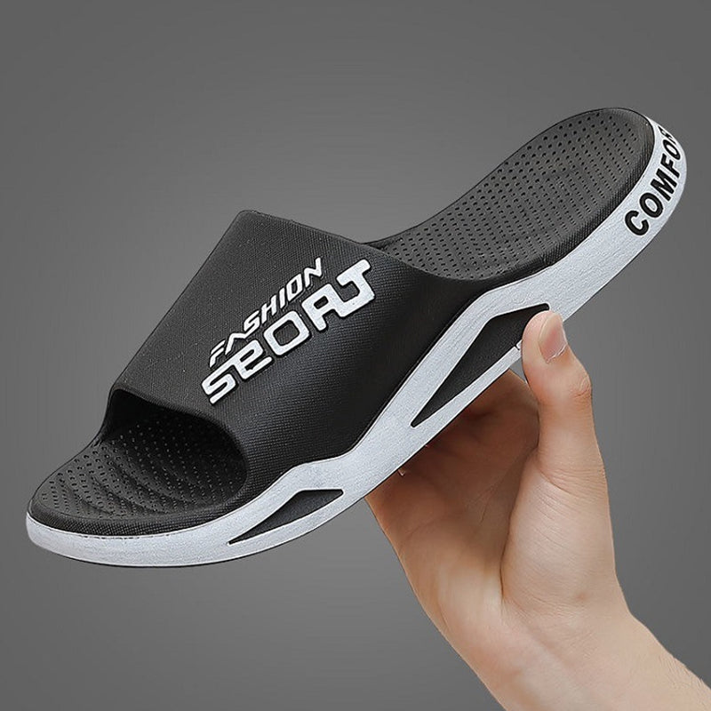Stilvolle rutschfeste Sportsandalen