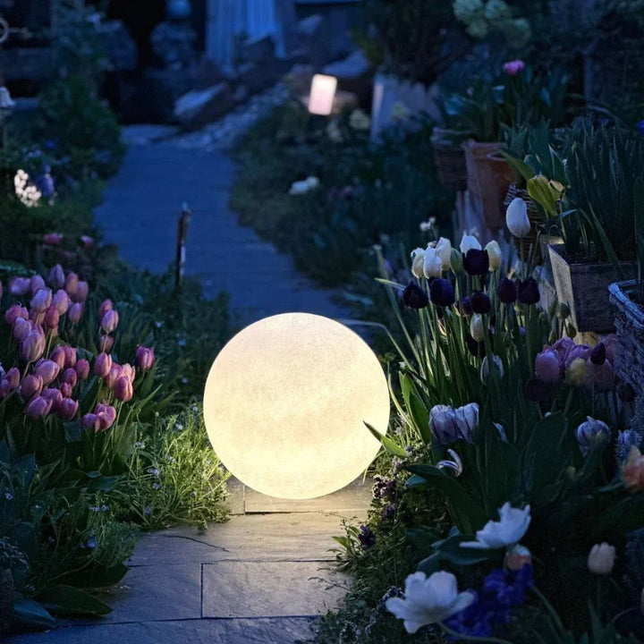 Karnz | Selene Mond Garten Licht