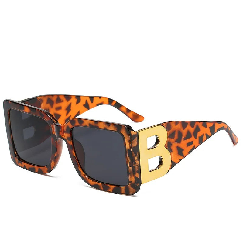 Cheska Sonnenbrille | Retro & Quadrat | Karnz