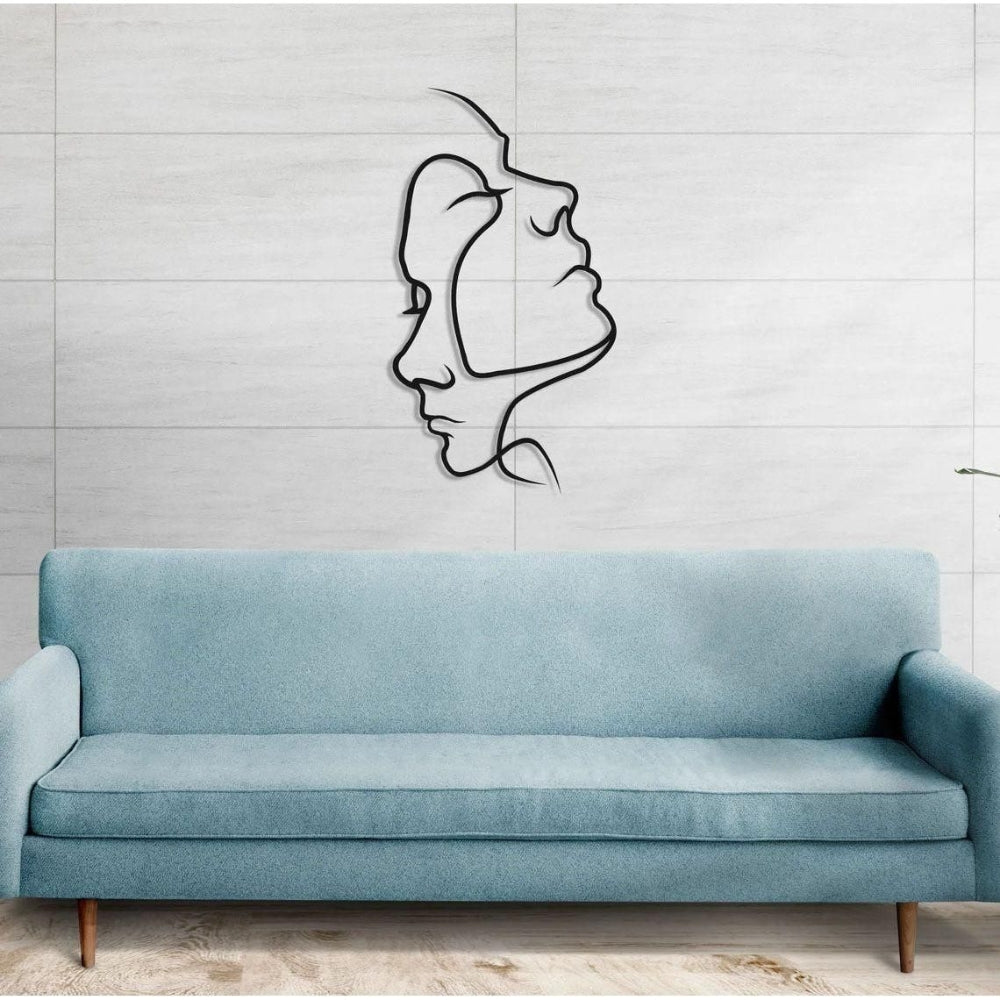 Minimalistische Wanddekoration mit abstrakter Ausdruck von Liebe Karnz