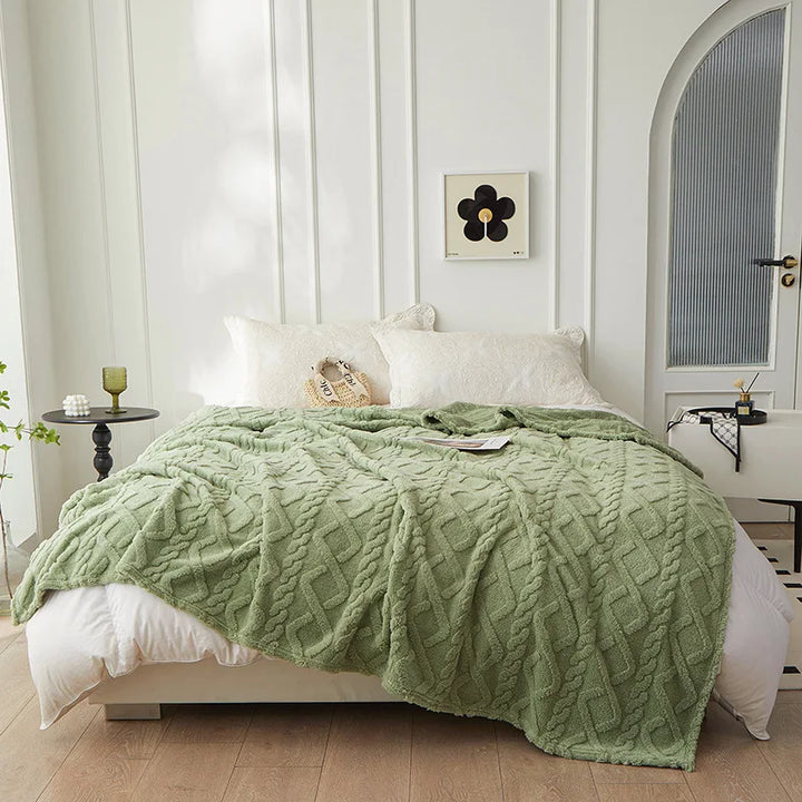 Luxurious lambswool blanket for the bedroom Karnz