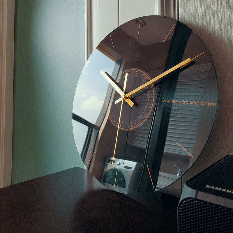 Moderne GlassArt Wanduhr – Künstlerische Uhr mit hochwertigem Glas in 7 Designs, erhältlich in 2 Größen