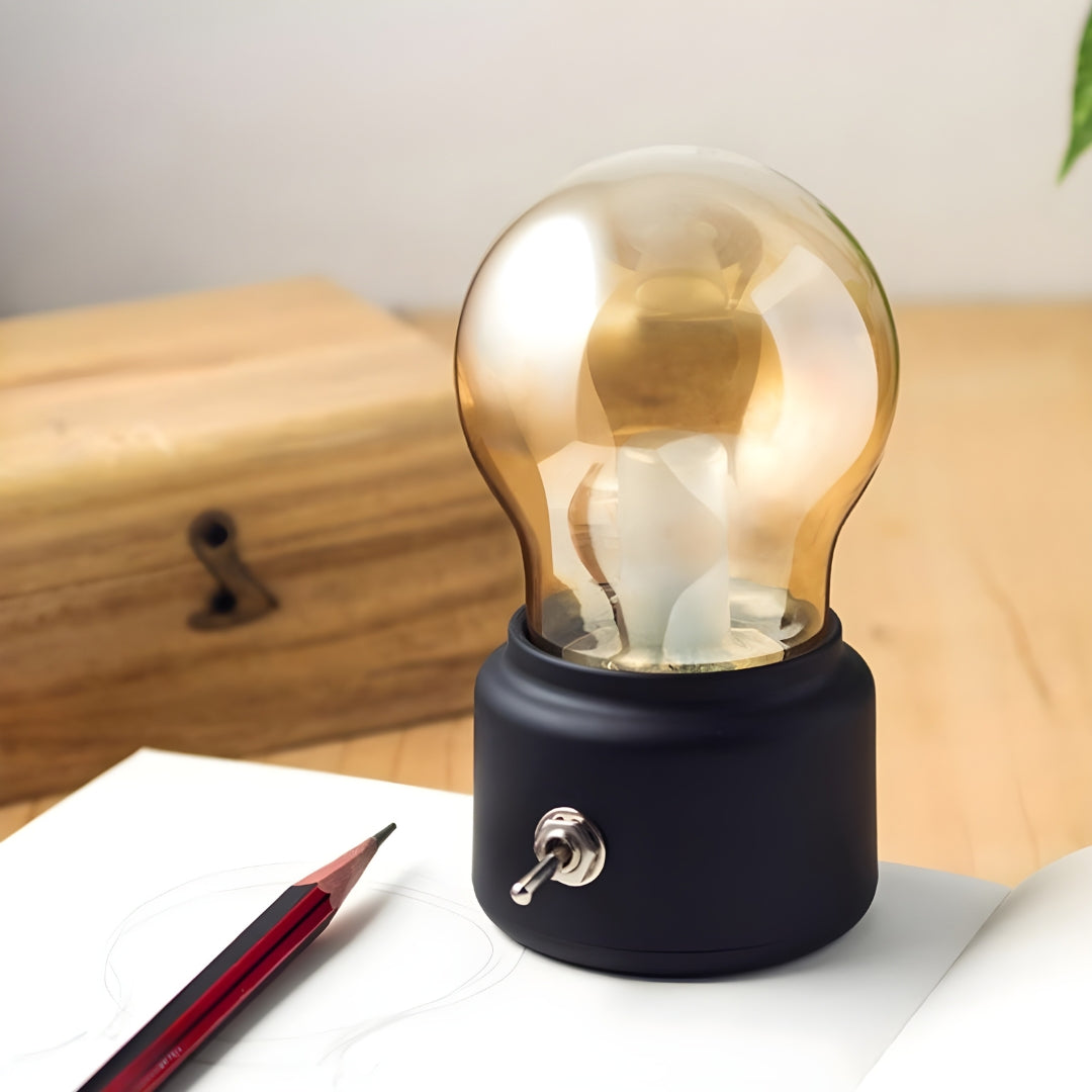 Portable Retro Tischlampe - LumiRetro | Karnz