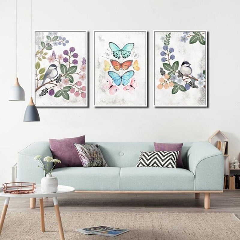 Nordisches Vintage-Leinwandbild mit Blumen, Vögeln und Schmetterlingen