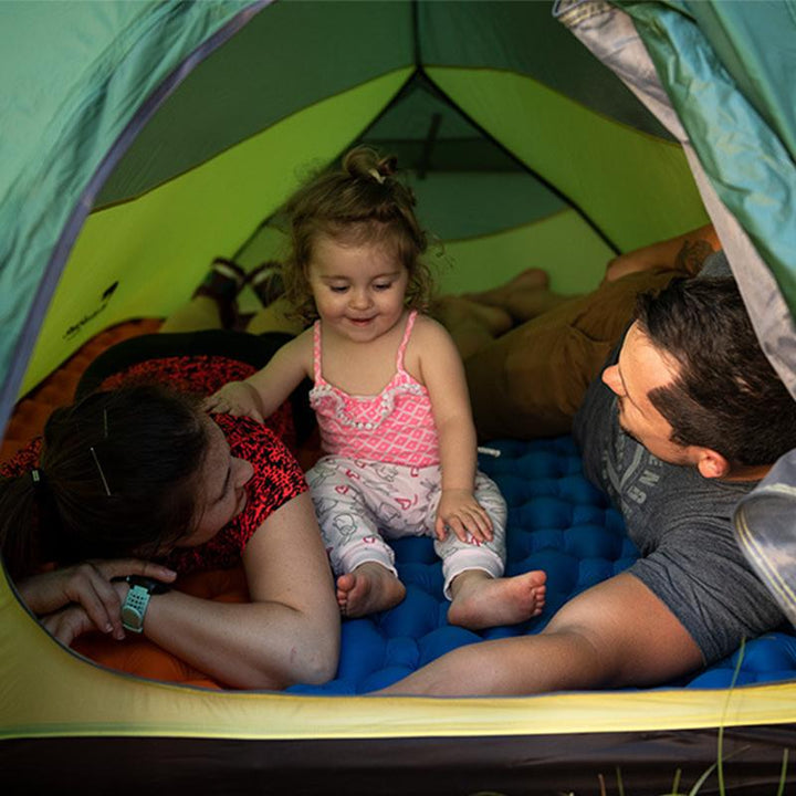 Campingteppich mit Luftmatratze | Karnz