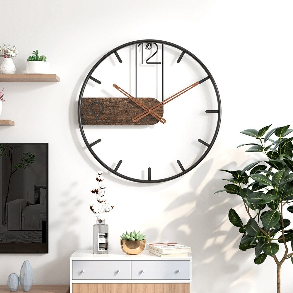 Robuste Wanduhr aus Stahl und Walnuss - Stilvolles Design für jedes Interieur | Karnz