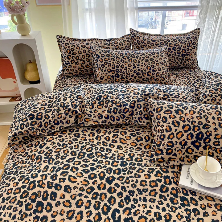 Karnz | Luxus Bettbezug mit Leopardenmuster