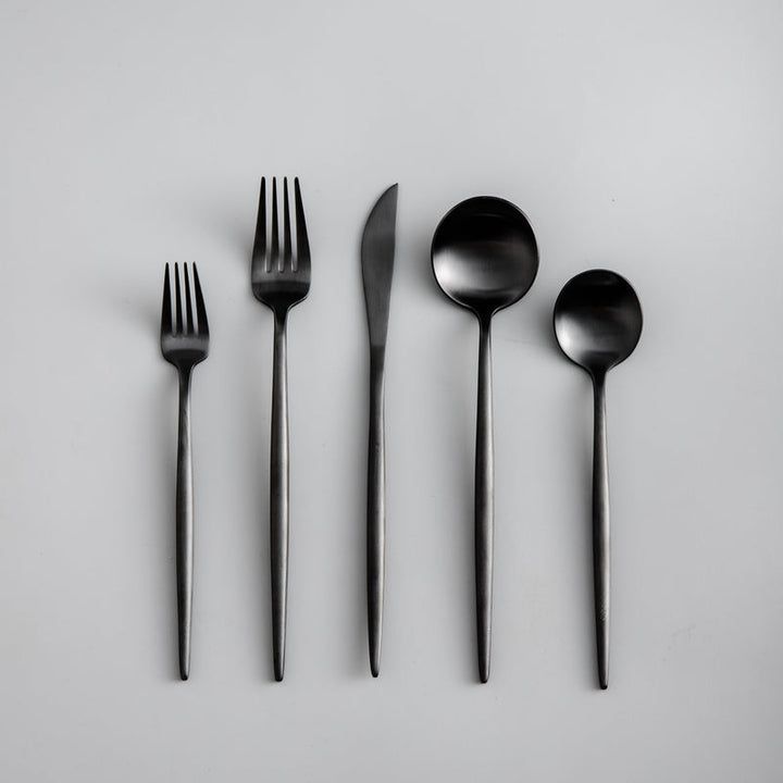 Karnz | Minimalistisches Edelstahl Besteck Elegante Einfachheit