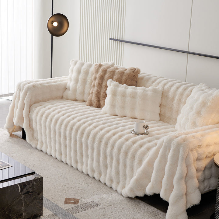 Luxe Ripple Faux Fur Sofa Cover - Modern, Stylisch & Langlebig Sofa Schutz | Karnz