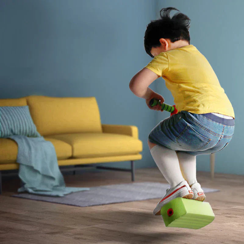 Springvergnügen Balance Hopper – Sicherer Schaumstoff-Pogo Stick für Kinder | Karnz