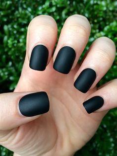 Mitternachtsmatte schwarze Nagellack | Karnz