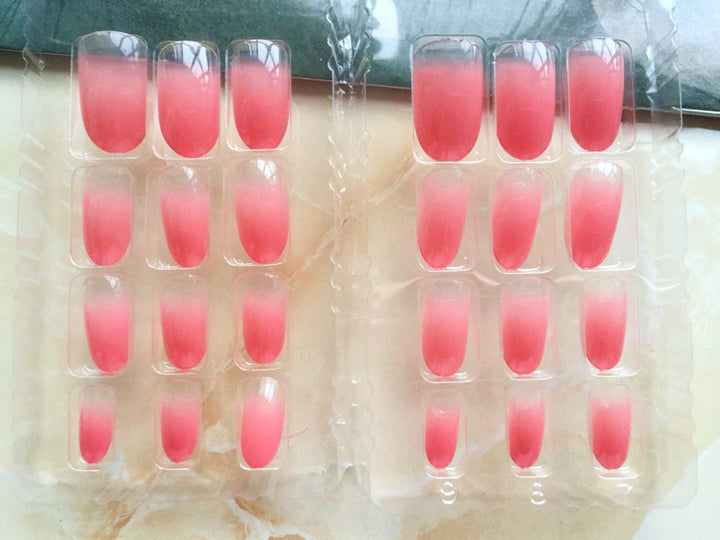 Ombre Nagelspitzen