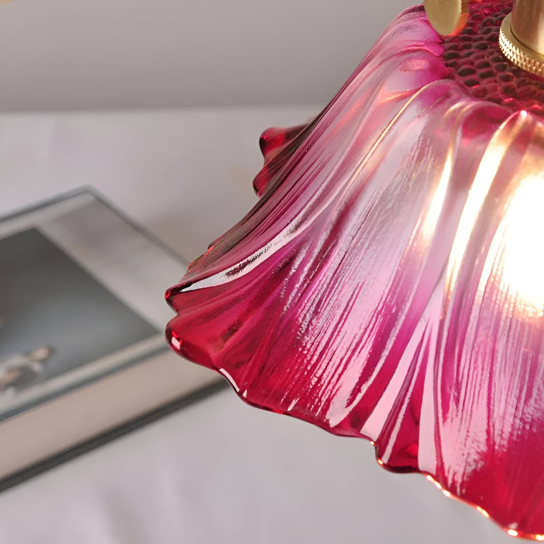 Hängelampe mit Blumenmotiv – Warmes Licht & stilvolles Design | Für Ihr Zuhause