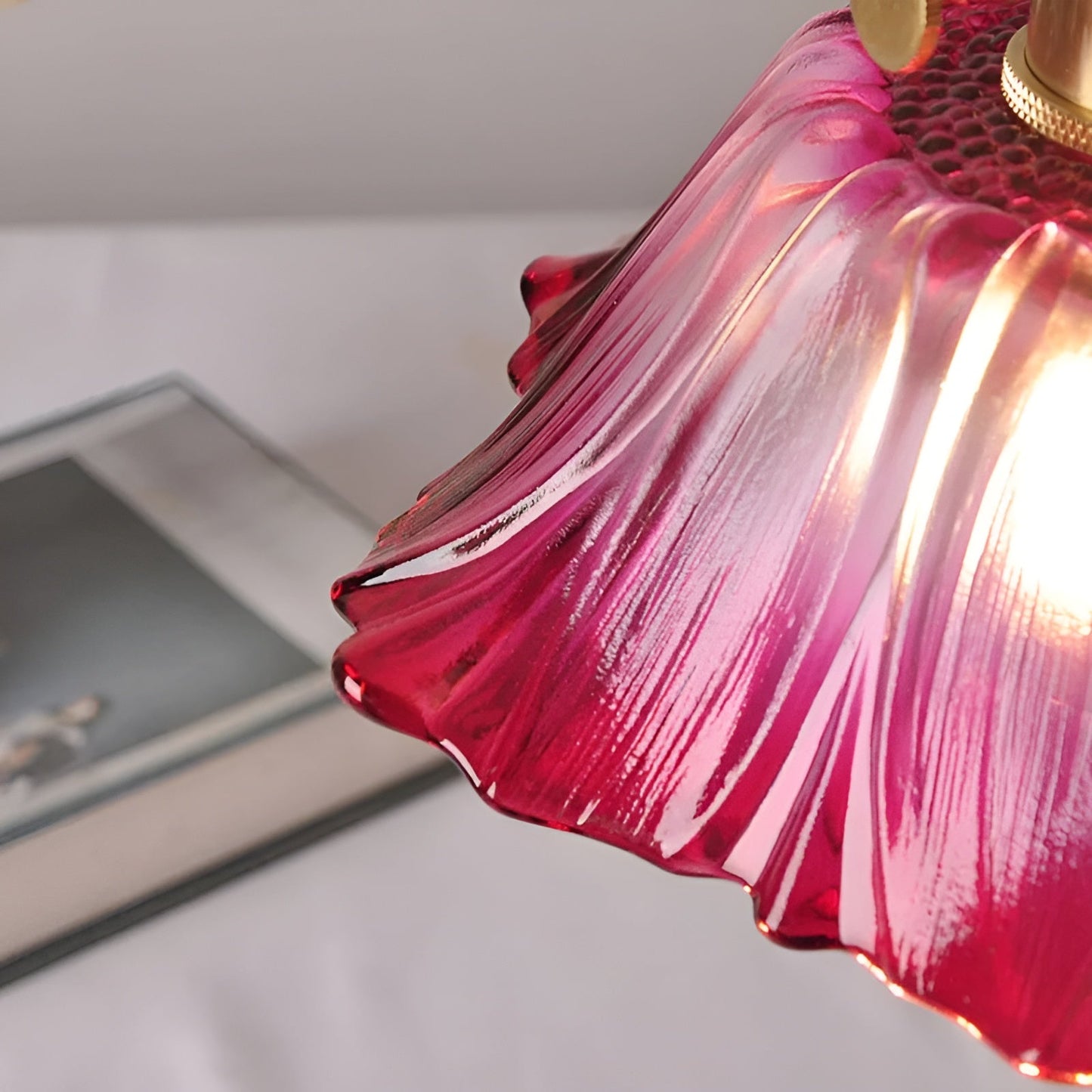 Hängeleuchte mit floralem Motiv – Warmes Licht & stilvolles Design | Für Ihr Zuhause | Karnz
