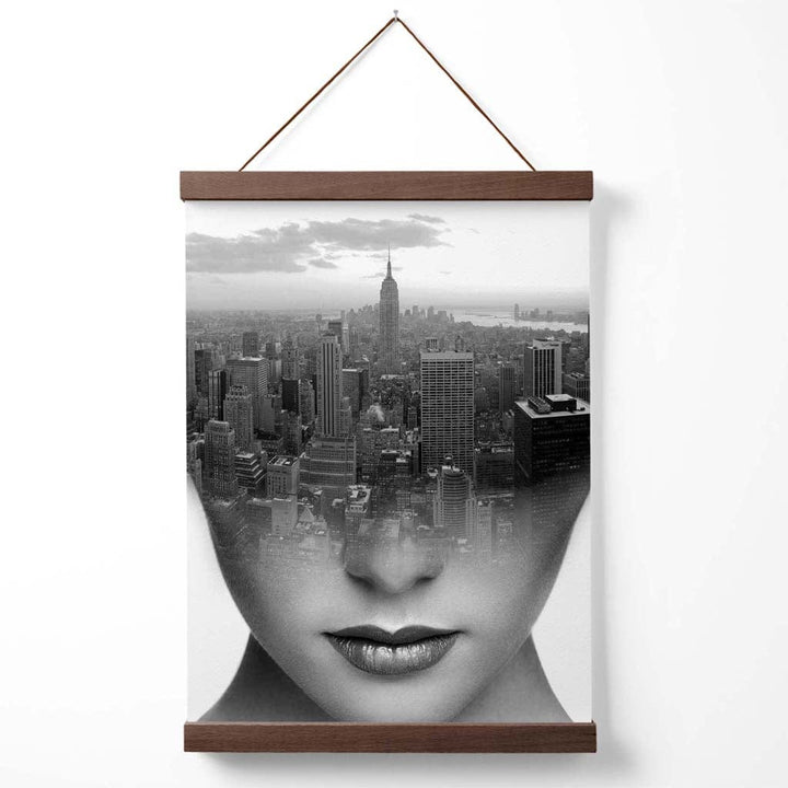 Abstraktes Mädchen und Stadtbild – Mode-Schwarzweiß-Fotoposter mit Aufhänger