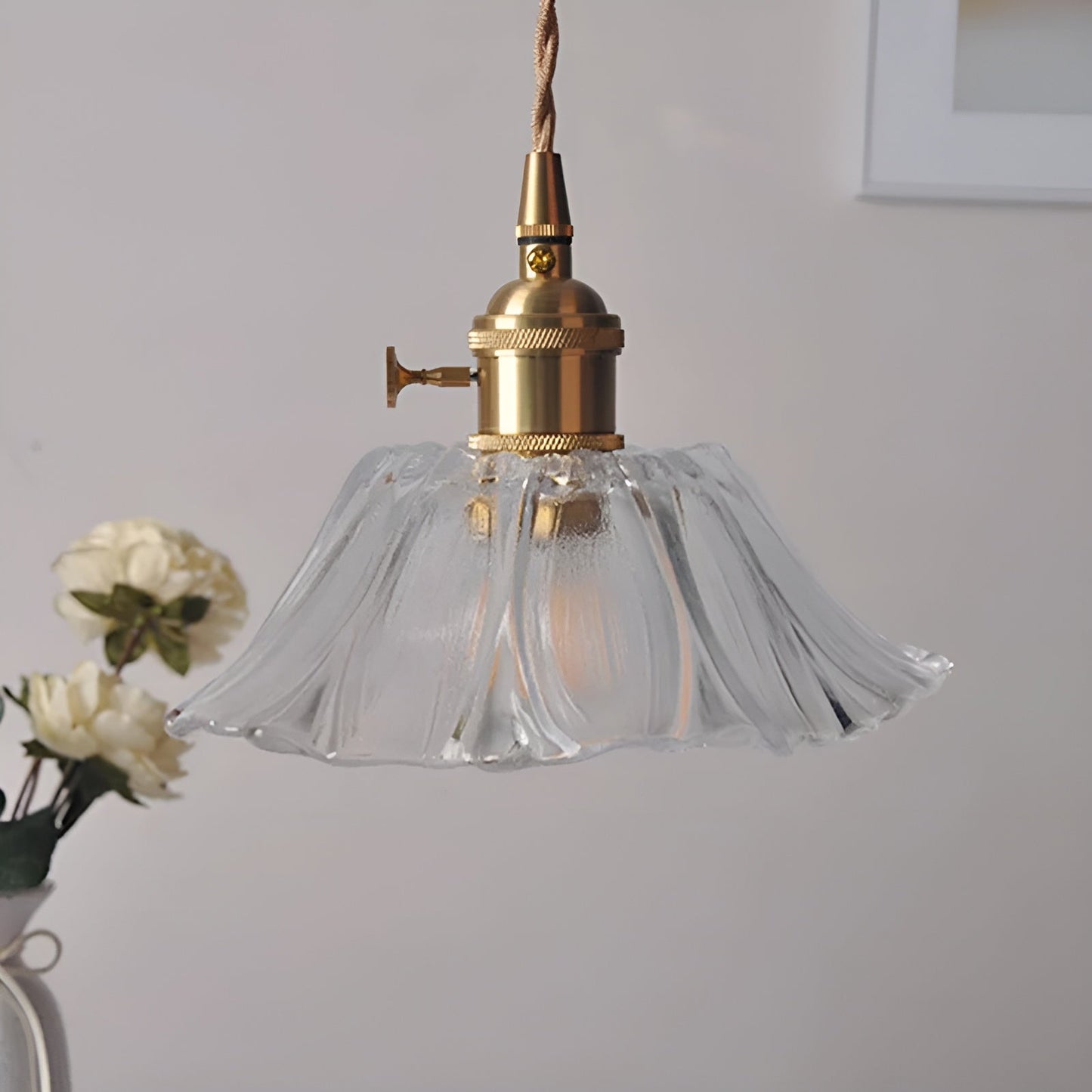 Hängeleuchte mit floralem Motiv – Warmes Licht & stilvolles Design | Für Ihr Zuhause | Karnz