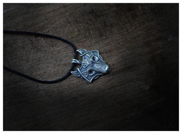 Norse Wolf Head Necklace - Kostenloser Versand! | Karnz