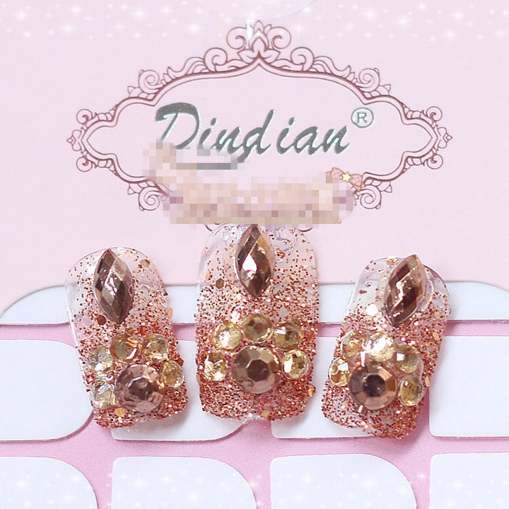 Glitzernde Nagelkunst Karnz