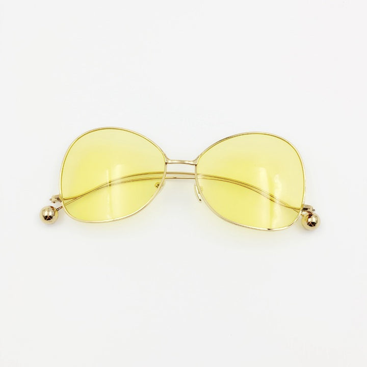Modische Sonnenbrille Im Futuristischen Design Karnz