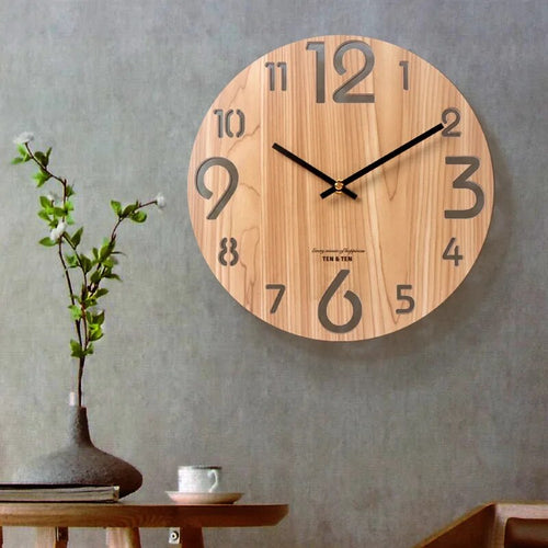 3D-Wanduhr aus Holz
